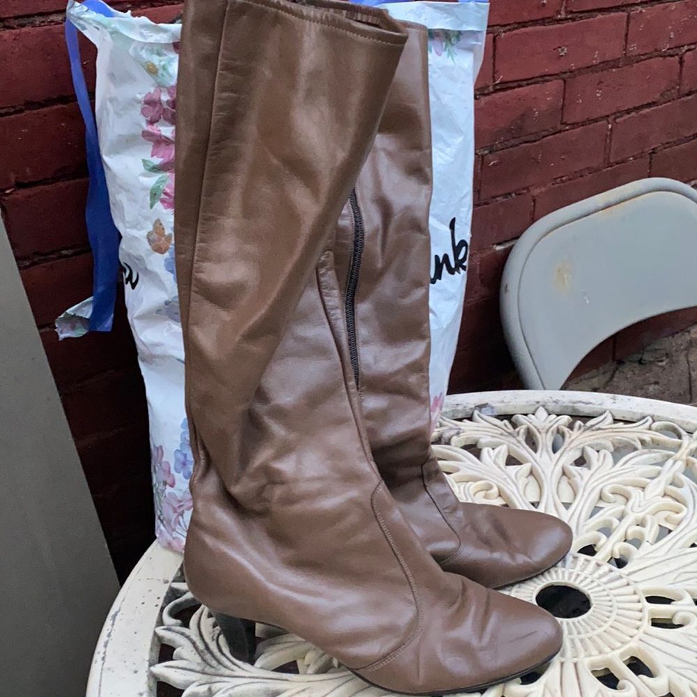 *Lot of 2* brown boots sz. 7.5 W